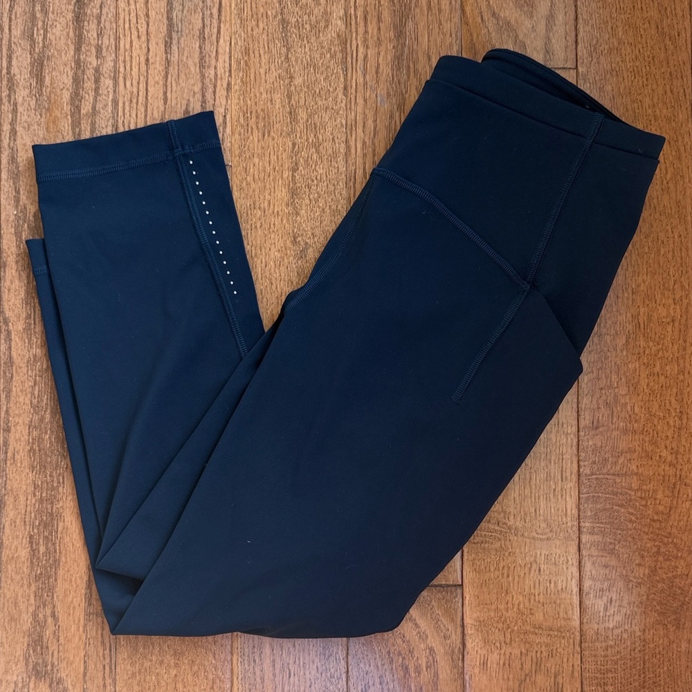 Navy Blue Lululemon Cropped Pocketed Leggings